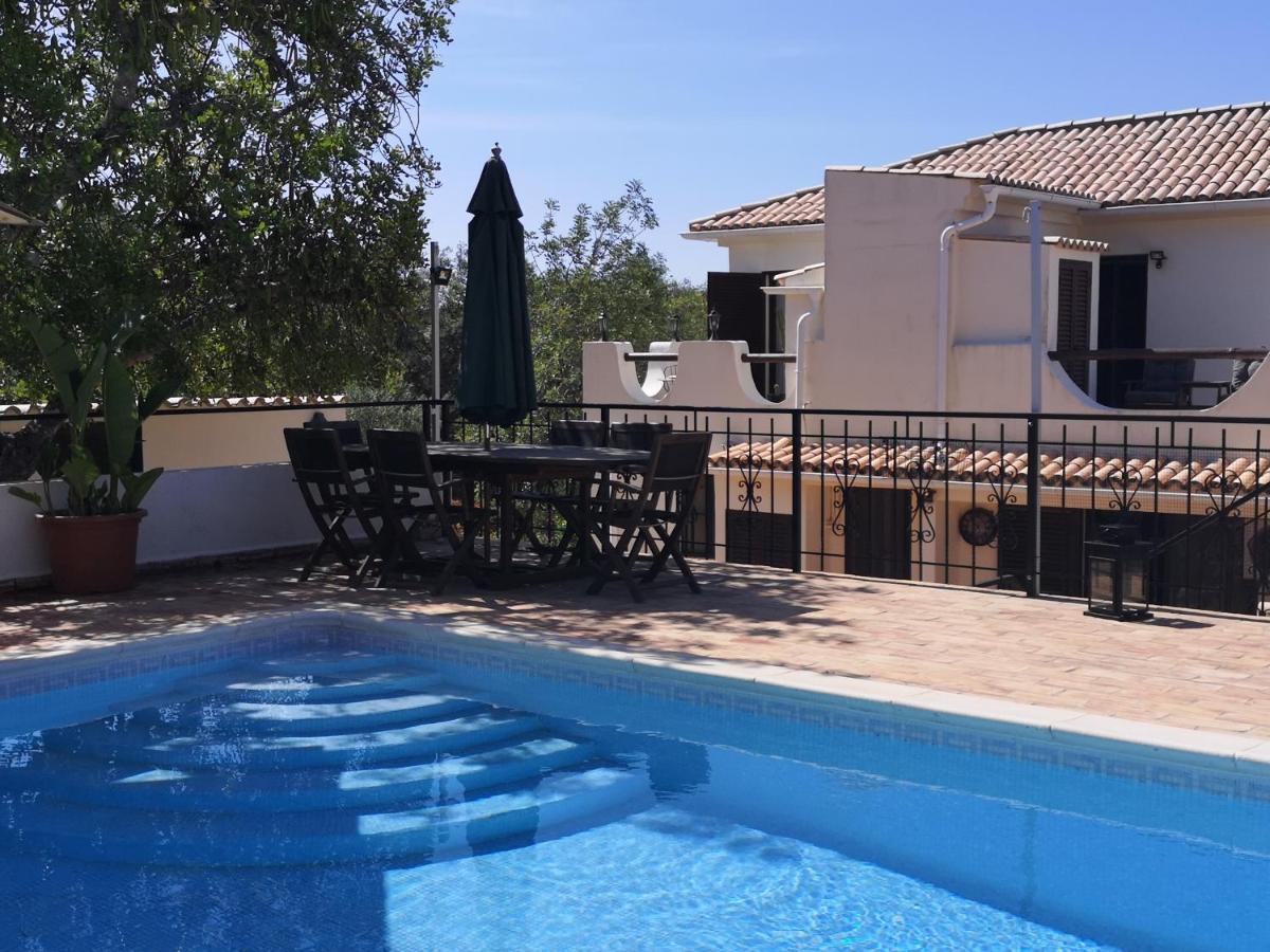 Quinta Da Familia Bed & Breakfast Loulé Dış mekan fotoğraf